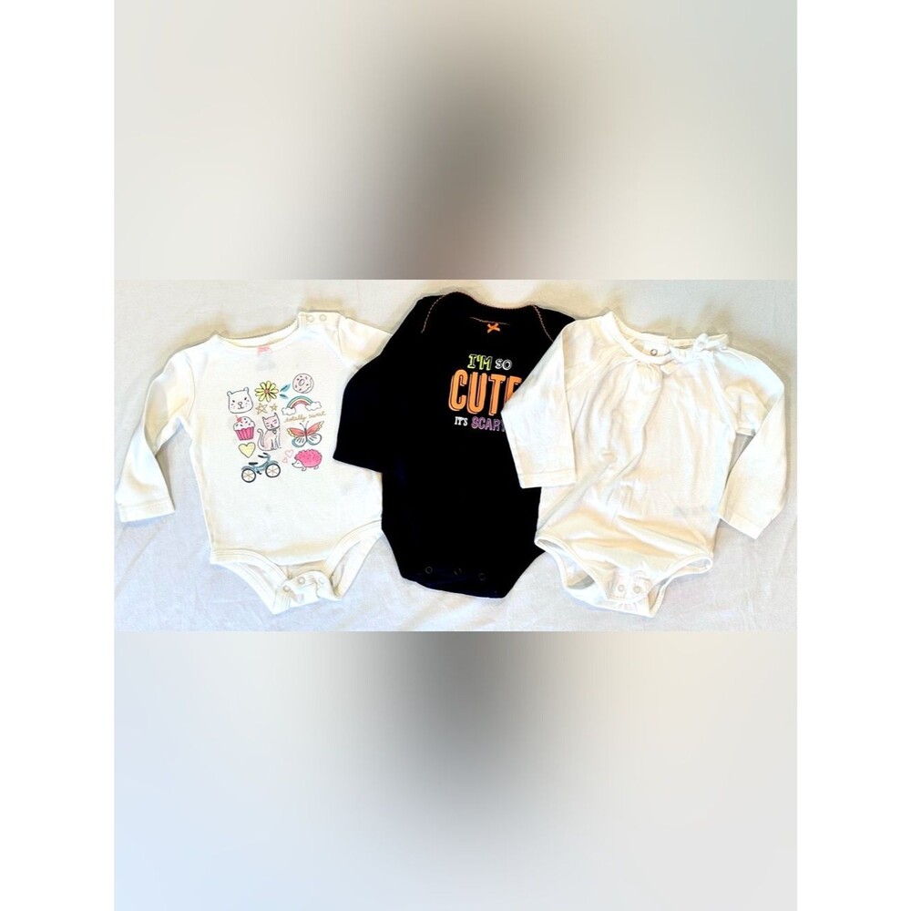 Carter’s & OshKosh Lot of 3 Long Sleeve Bodysuits – Size 12M – Graphic & Basics